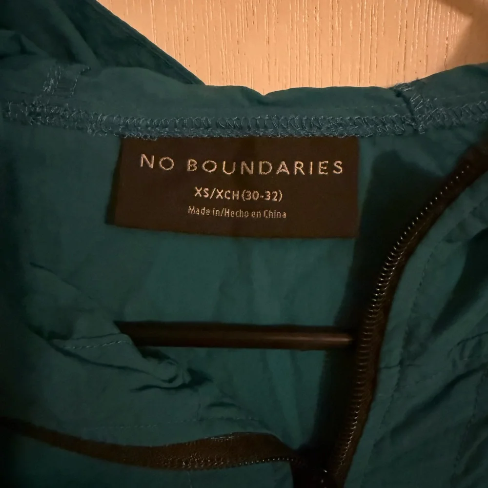 No Boundaries Teal Windbreaker Jacket - Picture 2 of 2